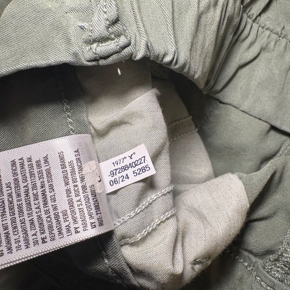 American Eagle Women's Baggy Wide Leg Stretch Cargo Trousers Pants Green Size 0 - Picture 8 of 13